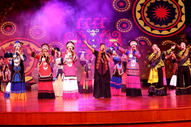 点击新窗口打开