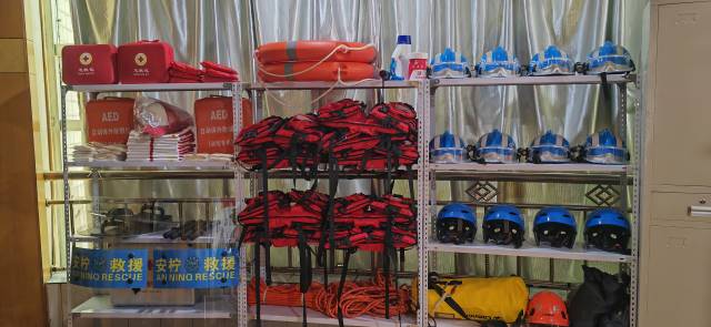 点击新窗口打开