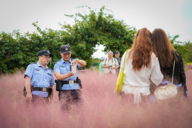 点击新窗口打开