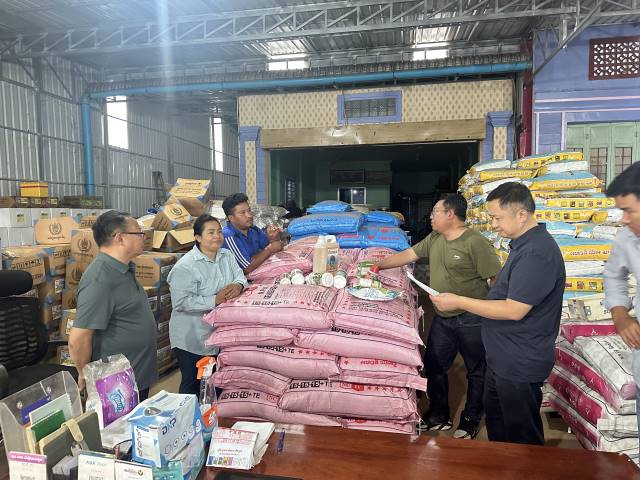 点击新窗口打开