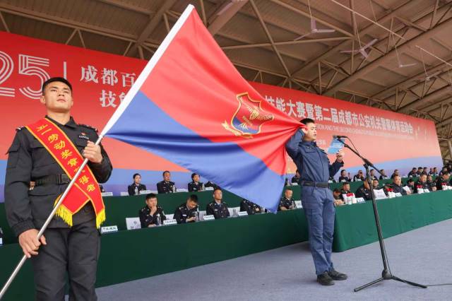 点击新窗口打开