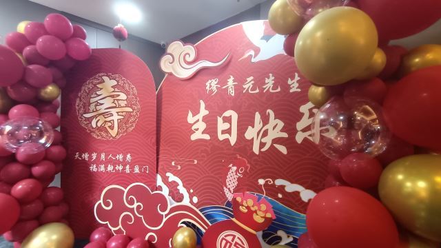 点击新窗口打开